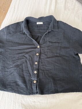 Ron Jon cotton button down tee shirt